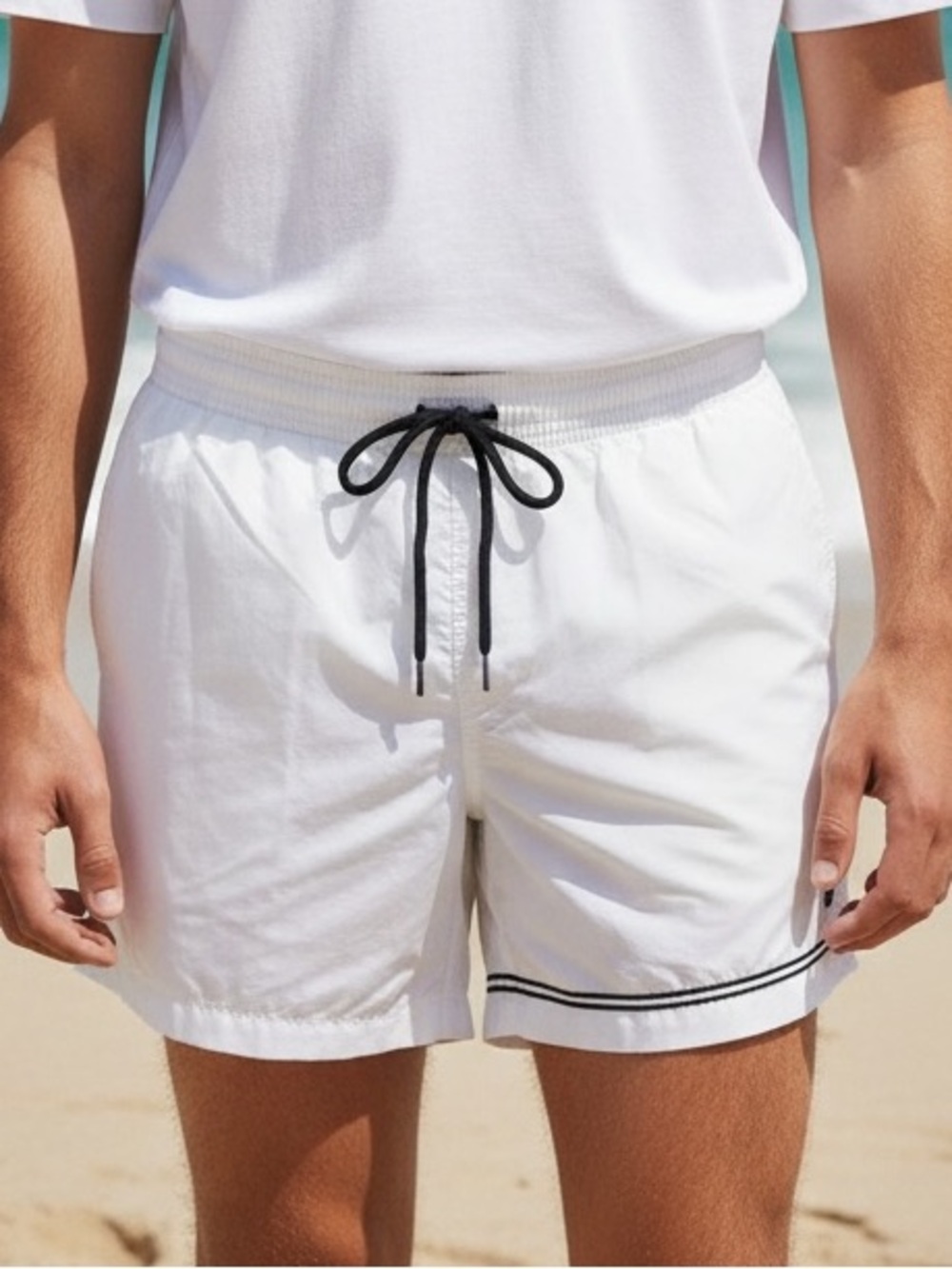 DANWARD WHITE ELASTICATED SWIM SHORT SIZE MEDIUM